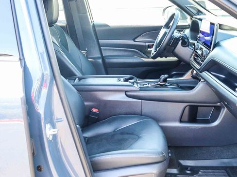 Certified 2026 Toyota Grand Highlander AWD Hybrid image 20