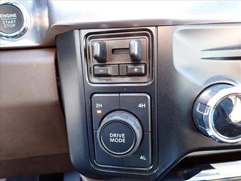 Certified 2024 Ford F350 King Ranch image 23