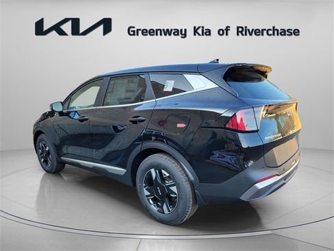 New 2026 Kia Sportage LX image 3