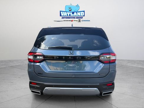 New 2026 Honda Pilot Touring image 4
