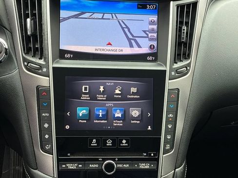 Used 2016 INFINITI Q50 3.0t Premium w/ 3.0T Premium Plus Package RWD image 17