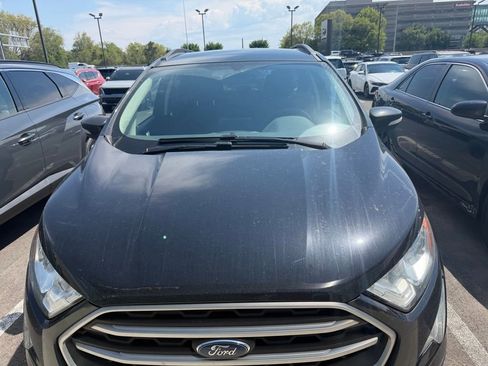 Used 2019 Ford EcoSport SE w/ SE Convenience Package FWD image 2