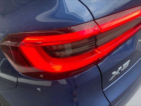 Used 2022 BMW X5 sDrive40i w/ Premium Package image 28