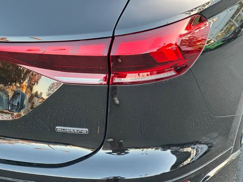 New 2025 Audi Q6 e-tron Premium Plus image 28