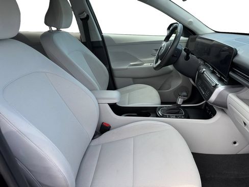 Used 2024 Hyundai Kona SEL AWD/4WD image 15