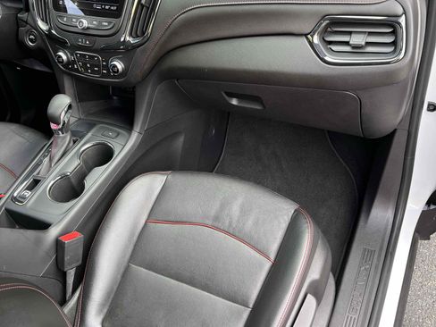 Used 2023 Chevrolet Equinox RS w/ RS Leather Package image 21