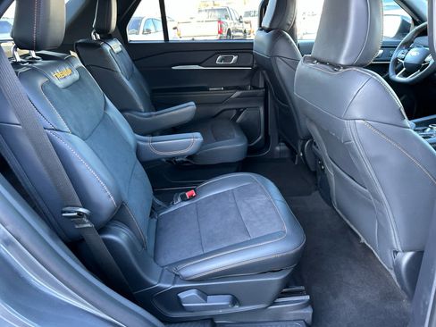 New 2026 Ford Explorer Tremor w/ Tremor Convenience Package image 19