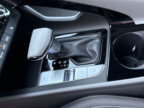 New 2026 Hyundai Elantra SEL Sport Premium FWD image 22