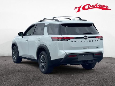 New 2025 Nissan Pathfinder SV image 4