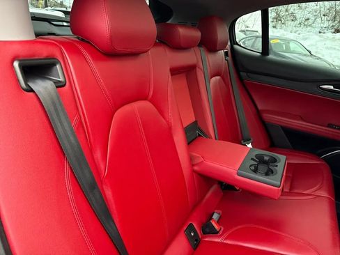 Used 2020 Alfa Romeo Stelvio AWD w/ Nero Edizione image 30