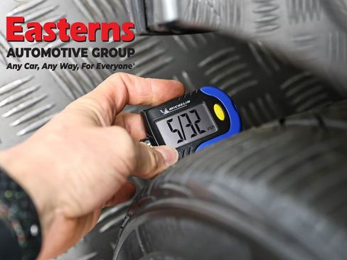 Used 2021 Nissan Sentra SR image 28