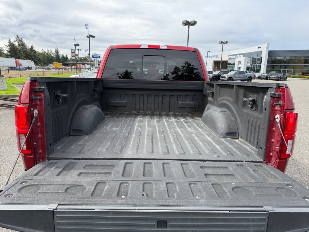 Used 2019 Ford F150 Lariat w/ Equipment Group 502A Luxury AWD/4WD image 22