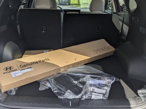 New 2025 Hyundai Tucson SEL image 12