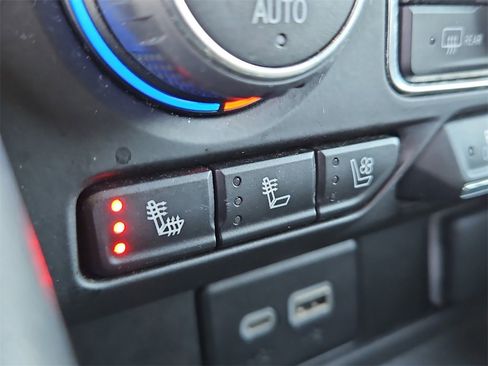 Used 2023 Chevrolet Tahoe Premier image 26