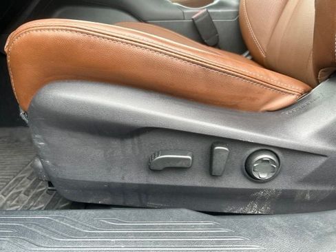 Used 2025 Subaru Outback Touring XT w/ Popular Package #2 AWD/4WD image 20