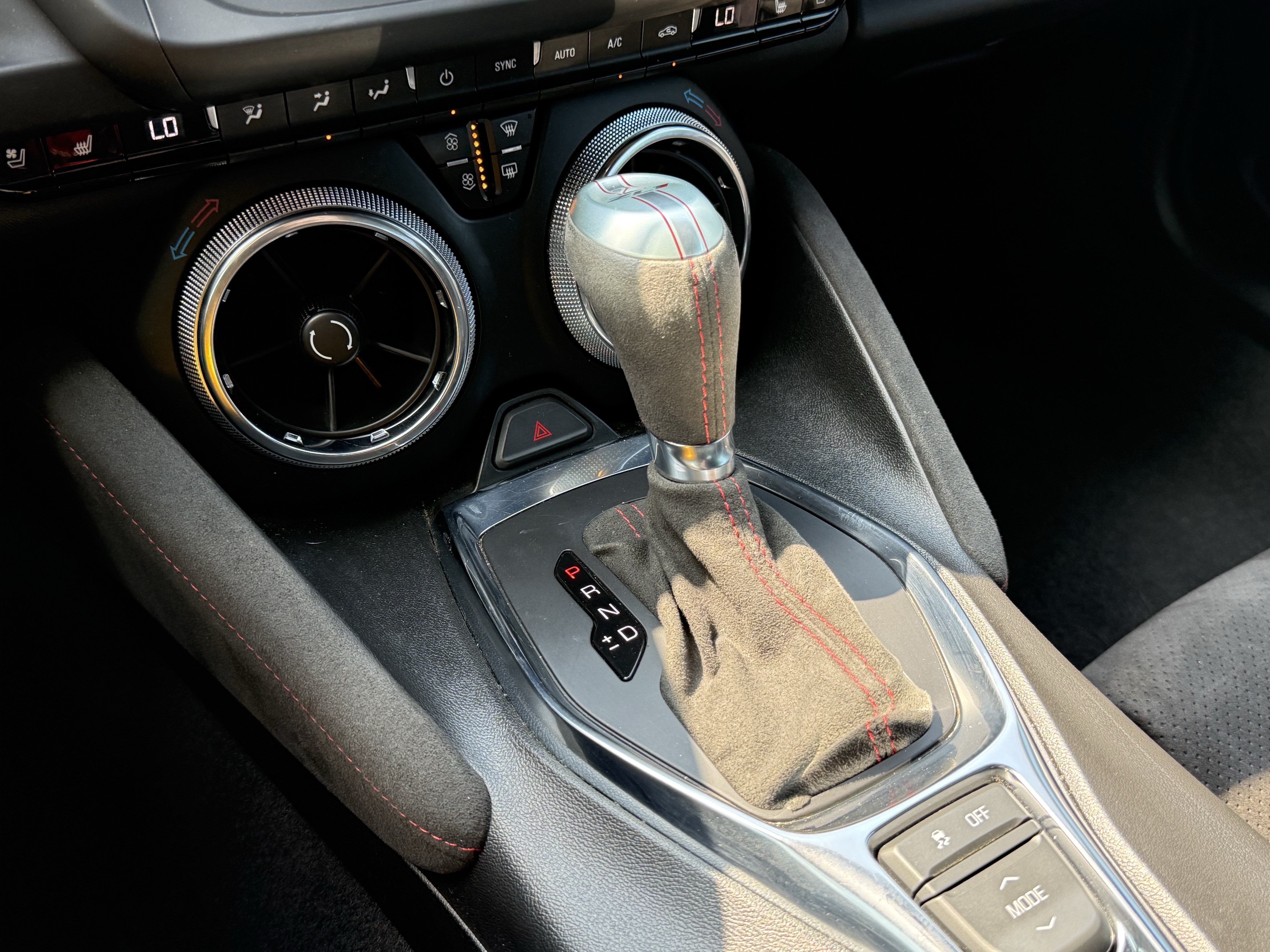 Used 2022 Chevrolet Camaro ZL1 RWD image 15