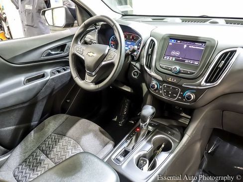 Used 2024 Chevrolet Equinox LT AWD/4WD image 29