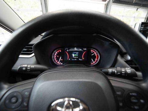 Certified 2024 Toyota RAV4 XLE AWD/4WD image 16