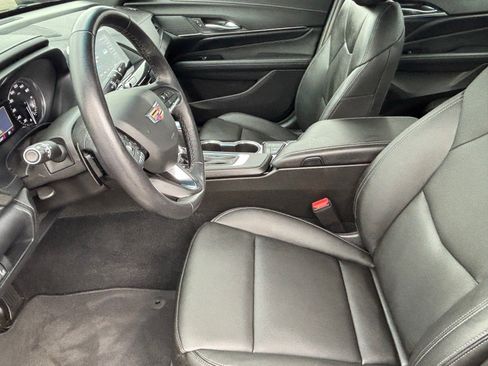 Used 2024 Cadillac CT4 Luxury w/ Cold Weather Package RWD image 22