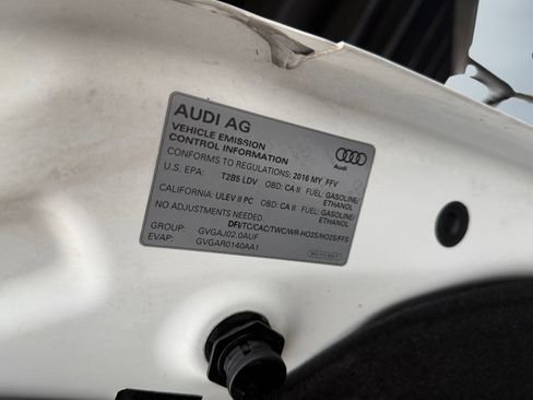 Used 2016 Audi Q5 2.0T Premium Plus w/ Technology Package image 14