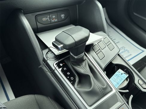 New 2026 Kia Sportage LX image 25