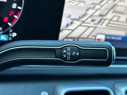 Certified 2024 Mercedes-Benz GLE 450e 4MATIC image 16