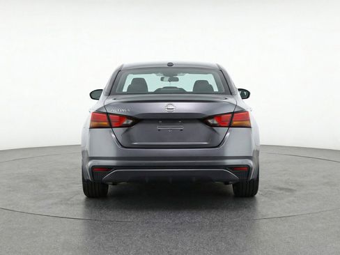 Used 2025 Nissan Altima 2.5 SV image 7