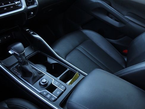 Used 2023 Kia Sorento EX image 17