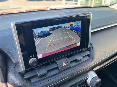 Used 2023 Toyota RAV4 LE image 21