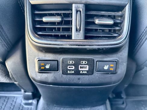 Used 2024 Subaru Outback Wilderness AWD/4WD image 36