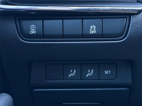 Used 2023 MAZDA MAZDA3 s image 18