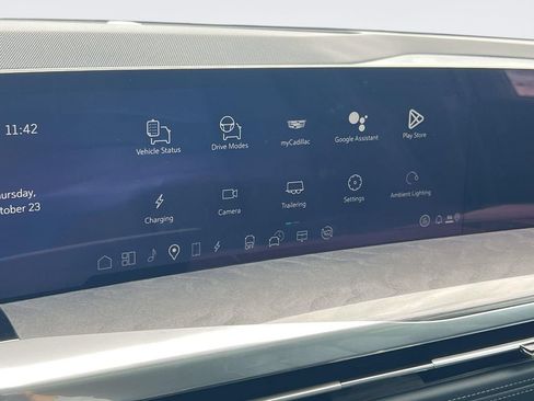 New 2026 Cadillac Escalade IQ Luxury 2 AWD/4WD image 17