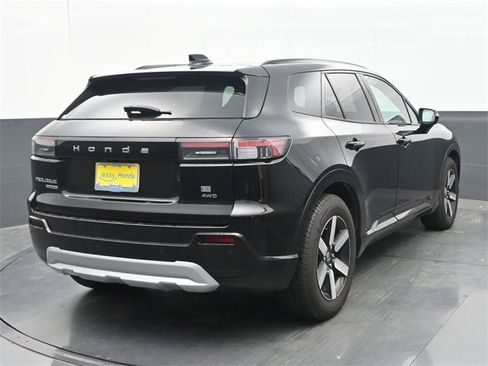 Used 2024 Honda Prologue Touring image 7
