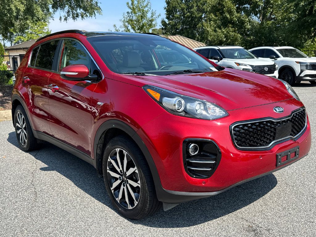Used 2018 Kia Sportage EX w/ Option Group 040 AWD/4WD image 3