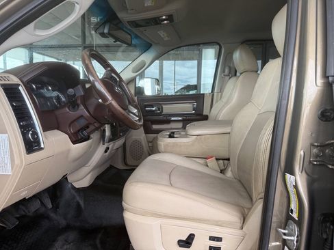 Used 2014 RAM 3500 Laramie AWD/4WD image 5