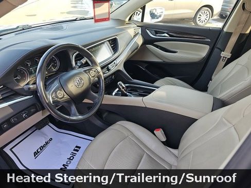 Used 2018 Buick Enclave Premium w/ Experience Buick Package image 10