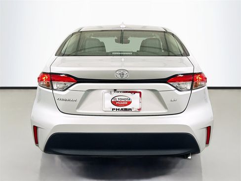 New 2026 Toyota Corolla LE image 5