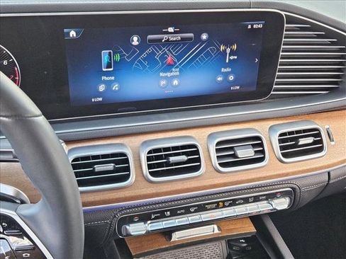 Used 2024 Mercedes-Benz GLE 350 4MATIC image 15