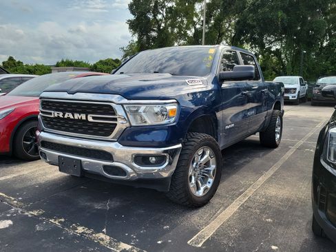Used 2022 RAM 1500 Big Horn AWD/4WD image 3