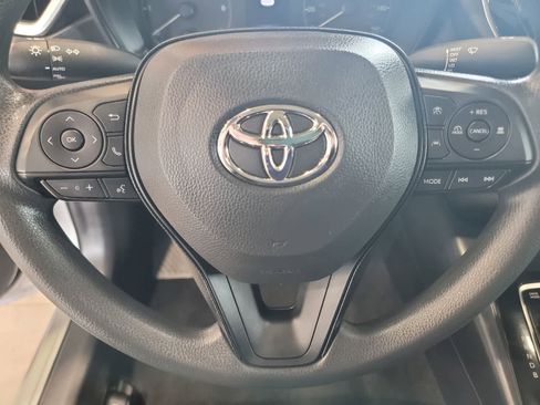 Used 2024 Toyota Corolla LE FWD image 17