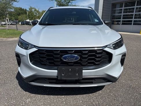 Used 2025 Ford Escape ST-Line FWD image 17