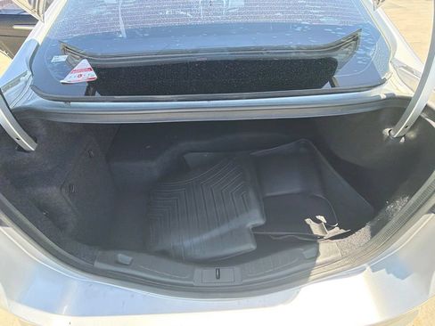 Used 2016 Ford Fusion Titanium FWD image 19
