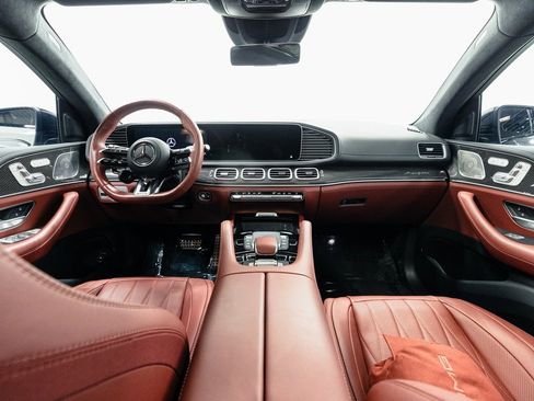 Used 2025 Mercedes-Benz GLE 63 AMG S image 27