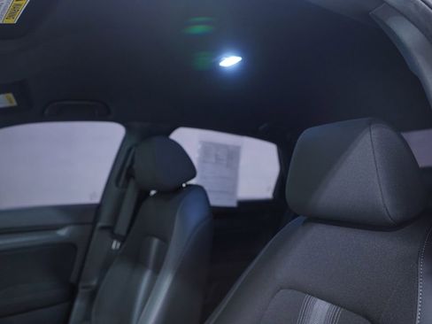 Used 2025 Honda Civic Sport image 8