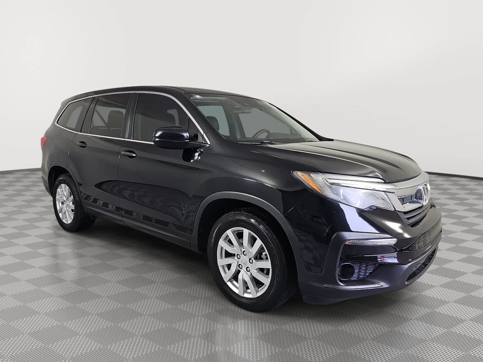 Used 2020 Honda Pilot LX image 2