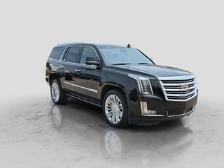 Used 2018 Cadillac Escalade Platinum AWD/4WD video 2