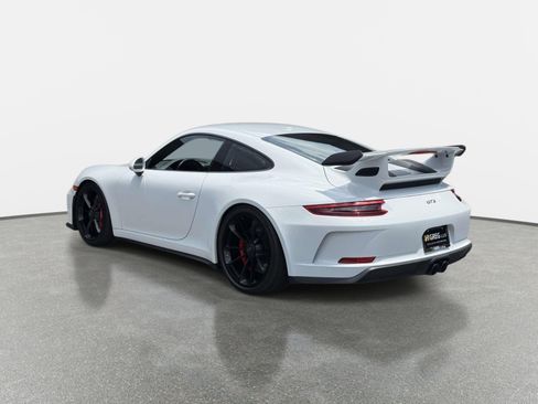 Used 2018 Porsche 911 GT3 RWD image 5