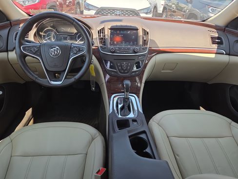 Used 2016 Buick Regal image 23