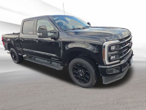 Certified 2024 Ford F350 Lariat w/ Black Appearance Package image 2