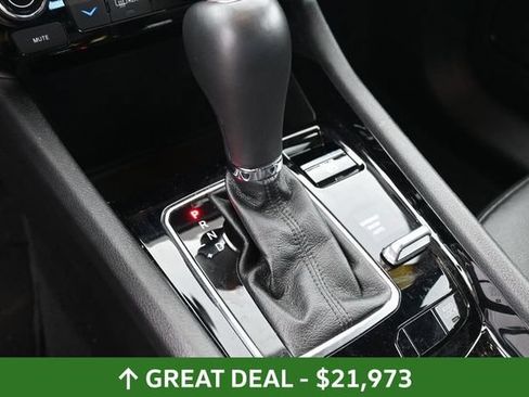 Used 2025 Jeep Compass Limited AWD/4WD image 23